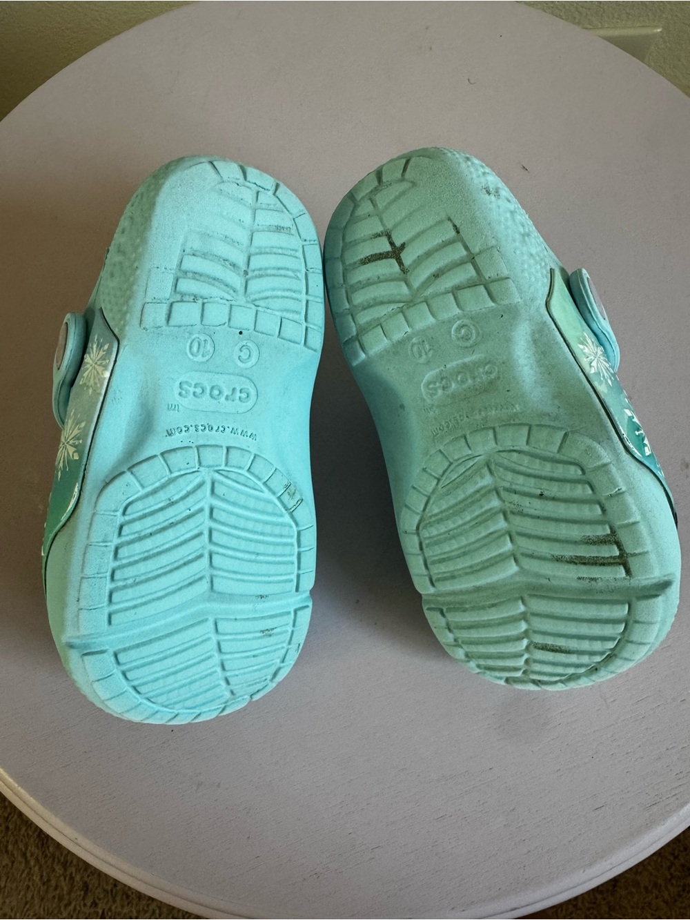 CROCS Light Blue Frozen Character Clog Shoes size 10 - Picture 10 of 10